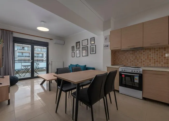 Kosmos Service Apartment City Center 5 With Additional Cost Parking