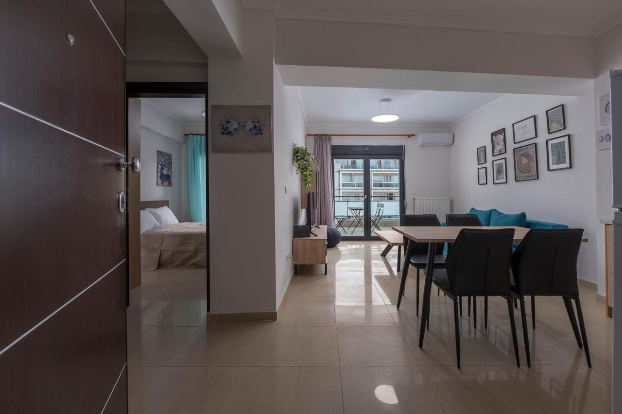 Kosmos Service Center 5 With Additional Cost Parking * Thessalonique