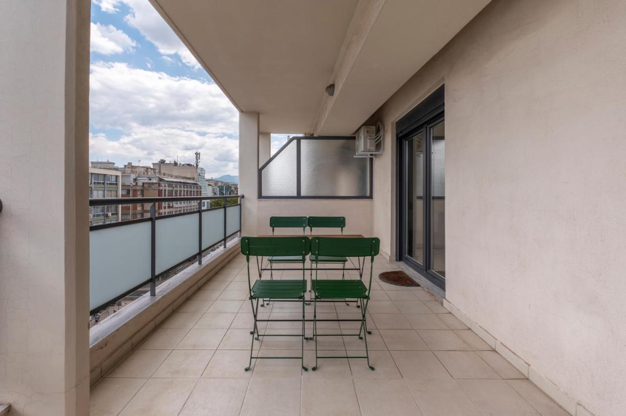 Kosmos Service Center 5 With Additional Cost Parking Appartement
